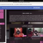 Laydeekhaoscam.modelcentro.com Gift